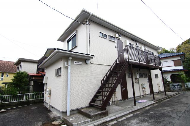 第２川田ハイツの外観