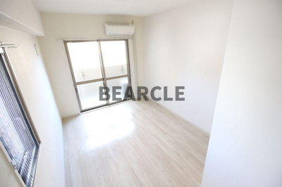 【洋室】 | ヴィレイア101