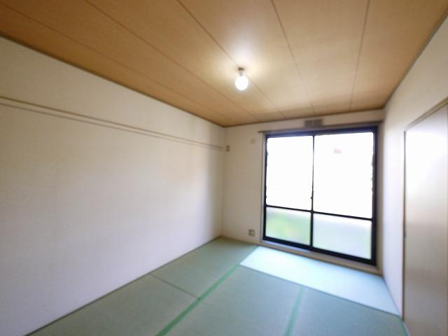 ビクトワールＡ棟の和室|和室があると落ち着いた雰囲気になりますね
