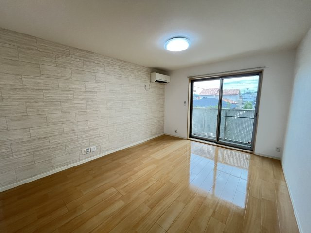 ベルアネスA棟の居間・リビング