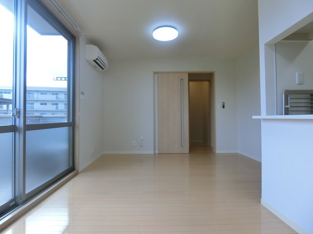 アローバレーの居間・リビング