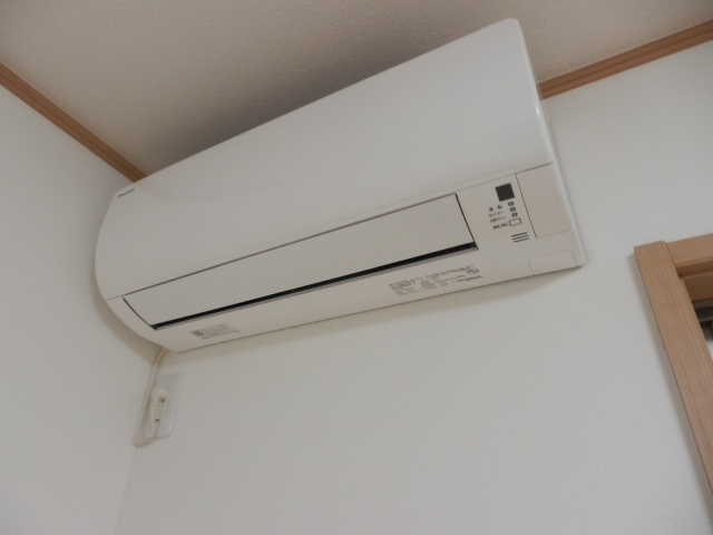 ラビングパレス西武柳沢の設備|エアコン