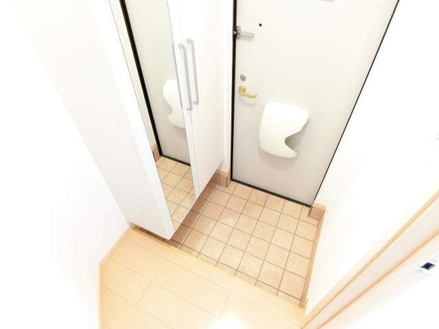 オブコニカの玄関