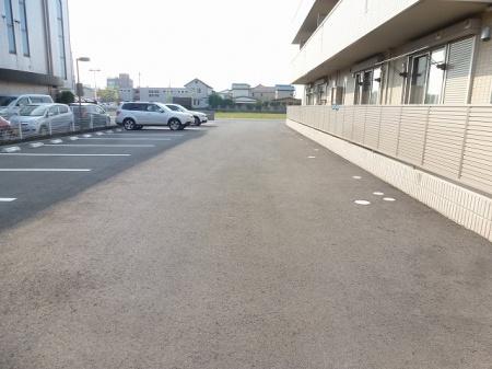 カインドネスハートの駐車場|カインドネスハート