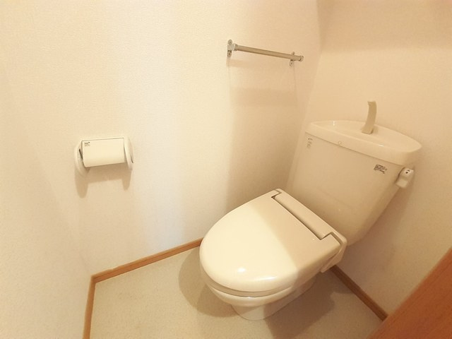 グランモデッサB棟のトイレ