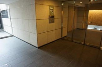 【エントランス】