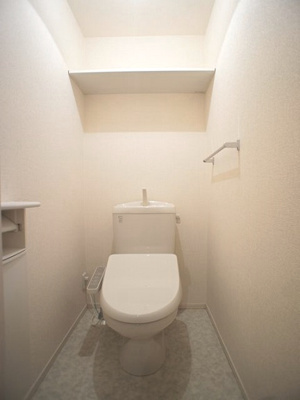 【トイレ】 | ライネスハイムＡ | 温水洗浄暖房便座機能付きです♪