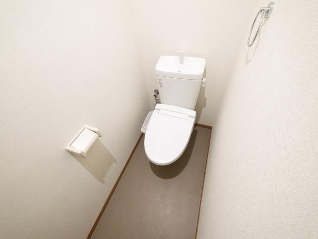 帝塚山センチュリーアネックスのトイレ|落ち着いた色調のトイレです