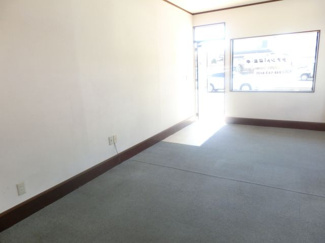 【内装】 | 東間店舗