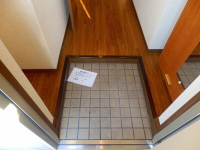 【玄関】 | イストワール城西