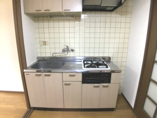 【キッチン】 | メゾン悠遊 | システムキッチンなので、コンロの持ち込み不要です(^^)/