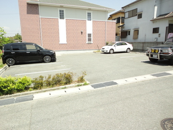 パルマリィの駐車場