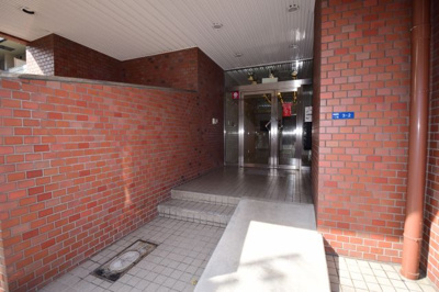 【エントランス】 | メゾン高麗橋