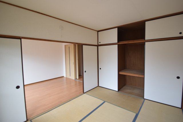 市川クローバーハイツ森の寝室|寝室にいかがでしょうか