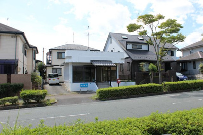【外観】 | 大津市仰木の里3丁目7-8店舗事務所 | 店舗外観、反対側歩道から