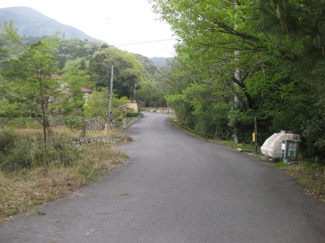 【周辺】 | 敷地への途中道路