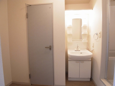 【洗面所】 | クレストコート１ | 独立洗面台付いてます