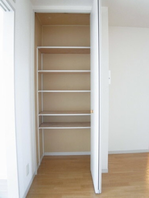 【収納】 | クレストコート１ | 日用品の収納に便利