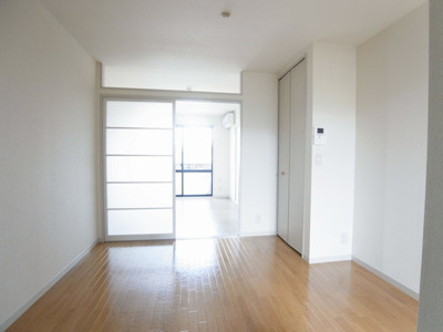 【その他】 | クレストコート１ | 広いダイニング