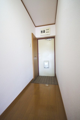 【玄関】 | ドミール三川Ⅲ