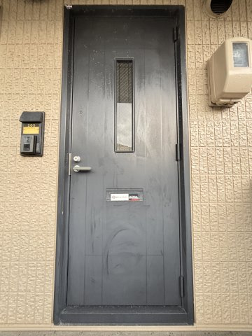 グリーンビューA棟の玄関
