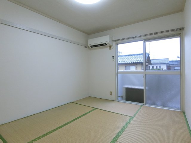ローズササキの和室|和室→洋室にリフォーム中