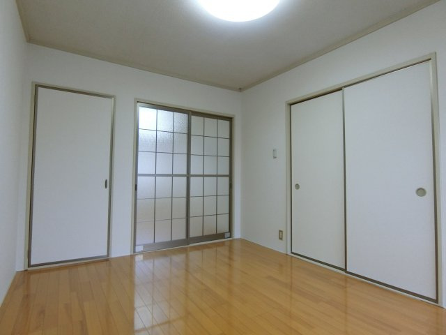 ローズササキの居間・リビング
