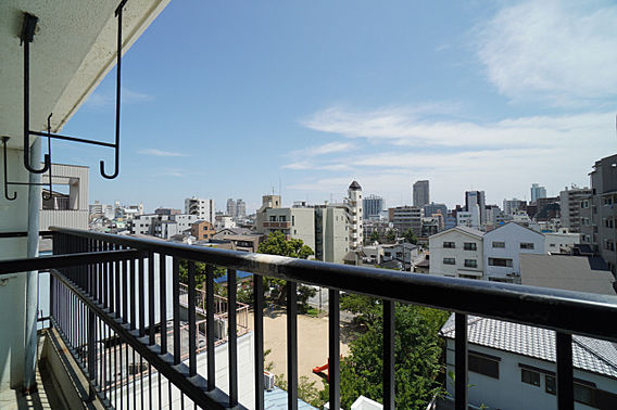 覚野ビルの展望