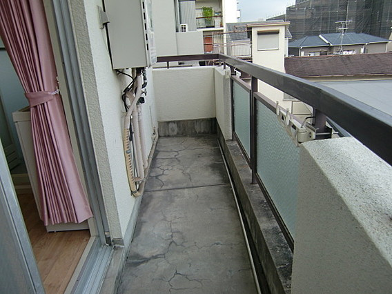 伸和コーポのバルコニー