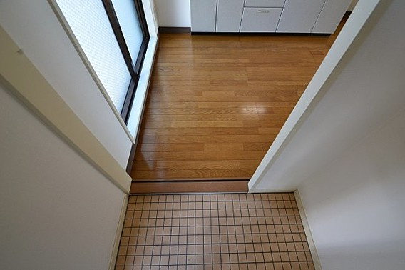 グランペール六甲の玄関