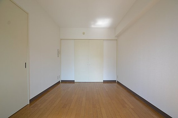 グランペール六甲の居間・リビング