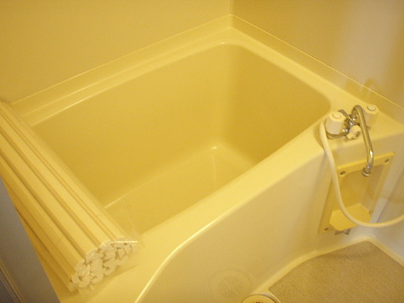 フローラハイツ六甲の浴室