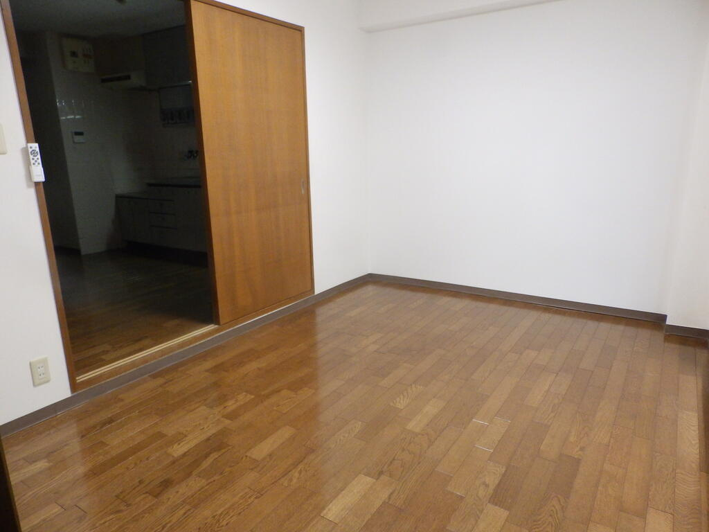 フローラハイツ六甲の居間・リビング