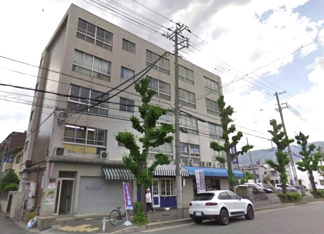 マンション板倉の外観