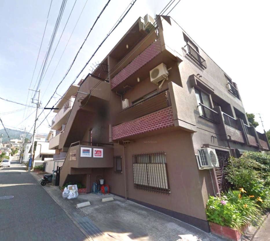 アリスエ御影の外観