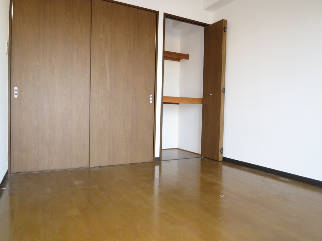 チェリーハイツの収納