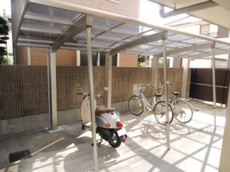 【その他共用部分】 | 子安ＴＹビル | 駐輪場　自転車・５０ｃｃのバイク１台無料