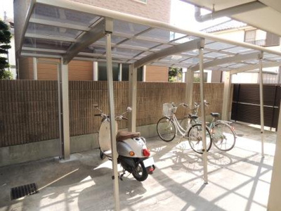 【その他共用部分】 | 子安ＴＹビル | 駐輪場　自転車・５０ｃｃのバイク１台無料