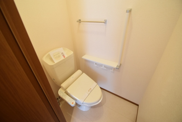 クリアコートのトイレ|お手洗いにはウォッシュレットあります