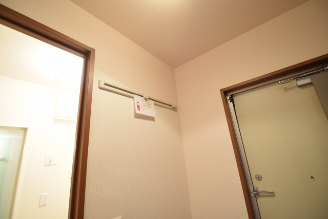 クリアコートの玄関|玄関にフックあります