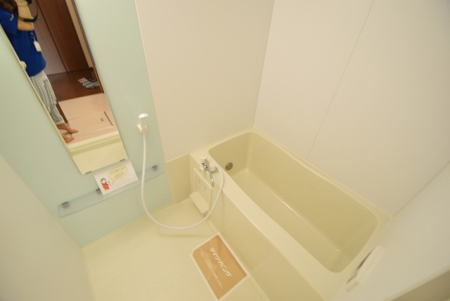 クリアコートの浴室|追い焚き付きの浴室です