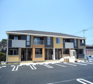 【外観】 | 日当たり良好♪お洒落なアイランドキッチンのお部屋です♪