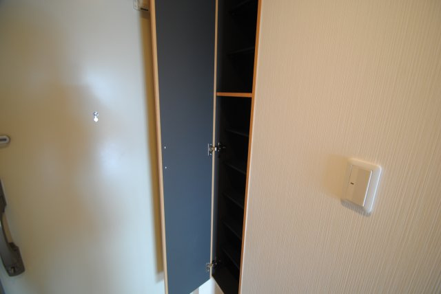 グランドアマレイⅦ番館の収納|同タイプ別室（イメージ画像）