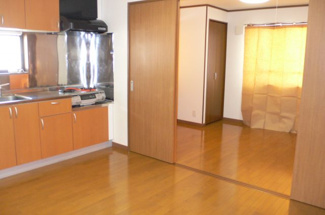 【居間・リビング】 | EAST　GARDEN