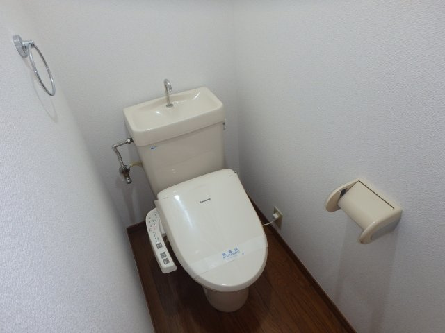 ブルーリバーのトイレ|中庄　ブルーリバー　1K　トイレ