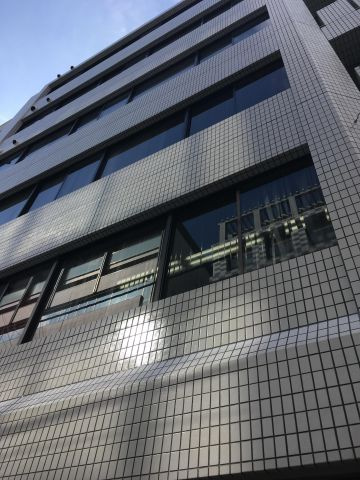 秋葉原花岡ビルの外観