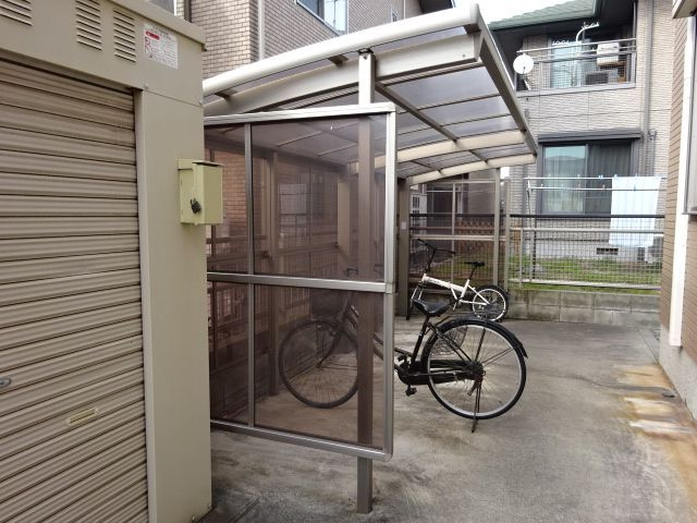 ラシアスのその他共用部分|自転車置き場