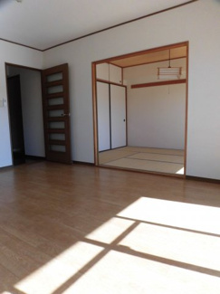 【居間・リビング】 | フォレストグリーン | ※別室参考写真