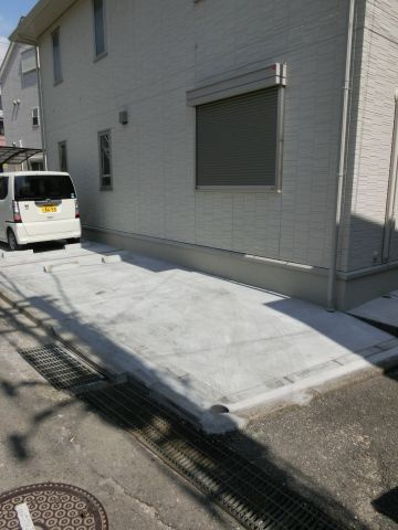 セジュール横浜しらはたの駐車場|セジュール横浜しらはた　駐車場