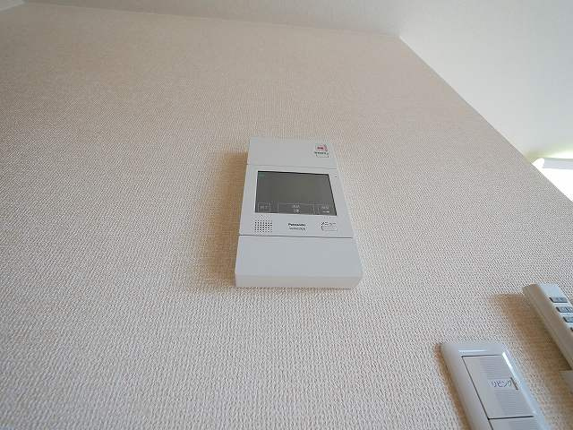 グレースコート恋の窪のセキュリティ|お顔が見えるモニター付きインターホンがあります